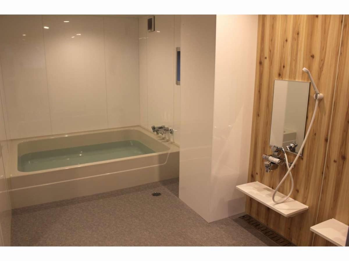 Hotel Aiwa For Men'S Only Osaka Exteriör bild